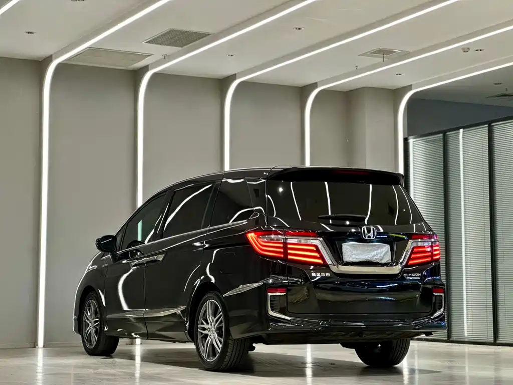 Honda Elysion 2019 2.0L Luxury