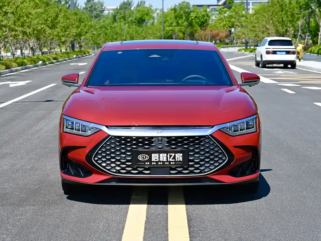 BYD Han — миниатюра 2