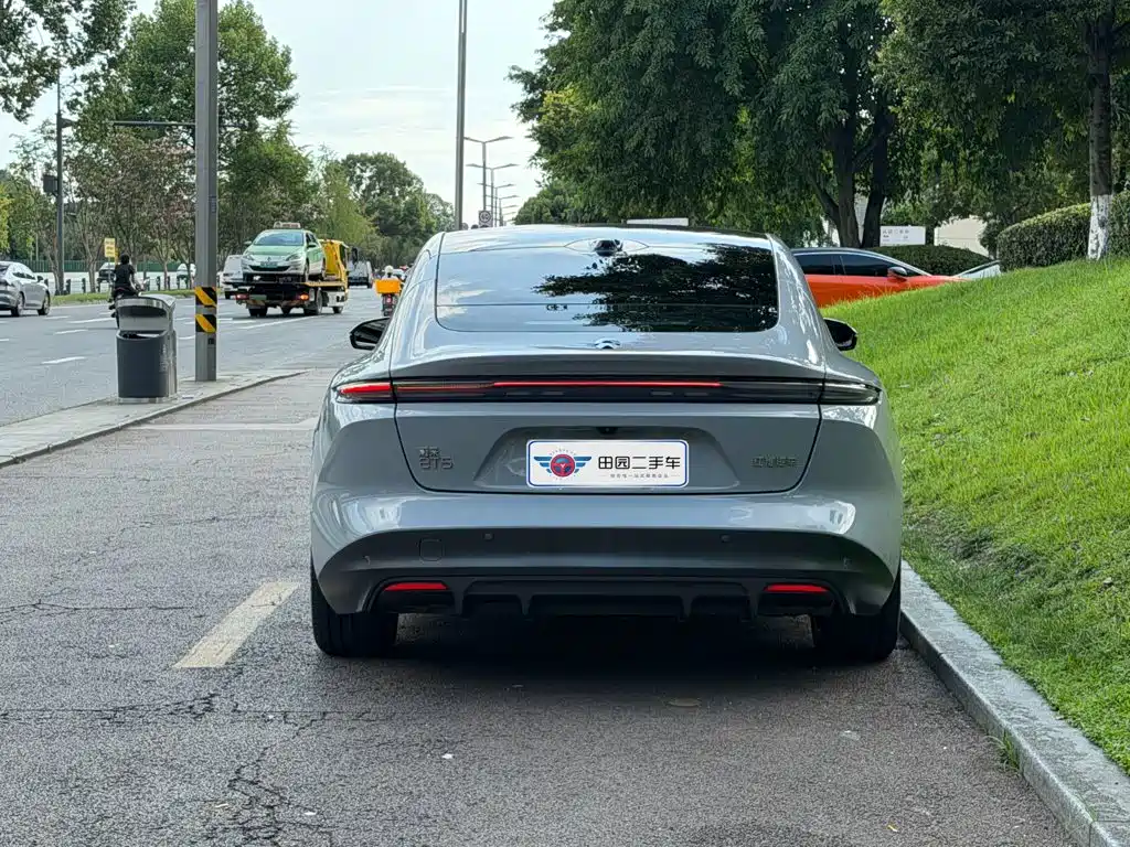 NIO ET5 — миниатюра 5