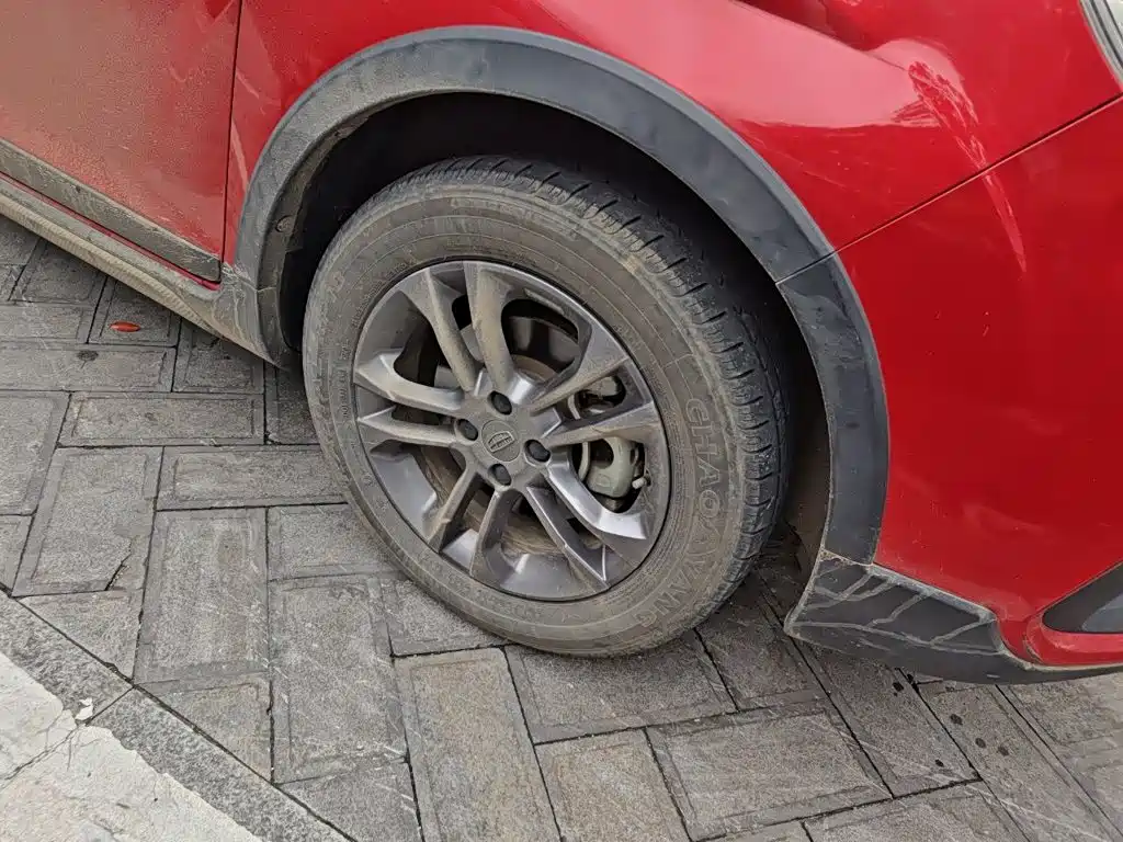 Geely Vision X3 — миниатюра 24