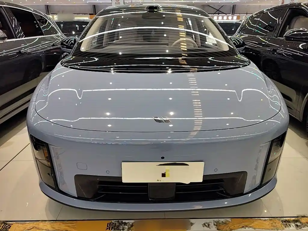 Li Auto Идеальный I8 — миниатюра 3