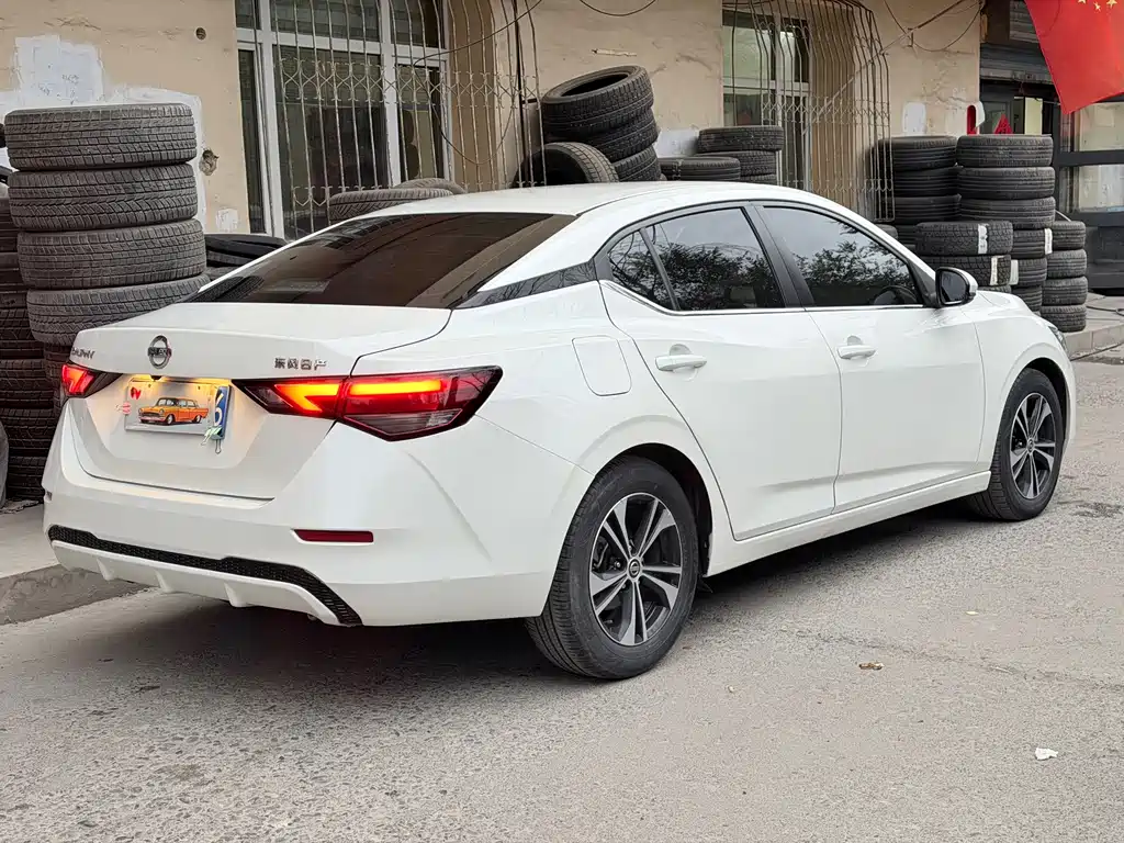 Nissan Sylphy — миниатюра 10