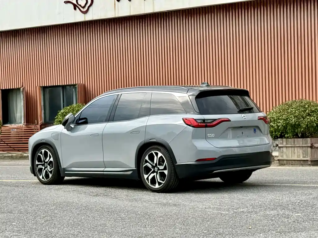 NIO ES8 — миниатюра 9