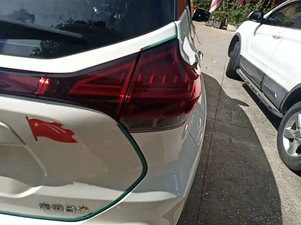 Nissan Kicks — миниатюра 8