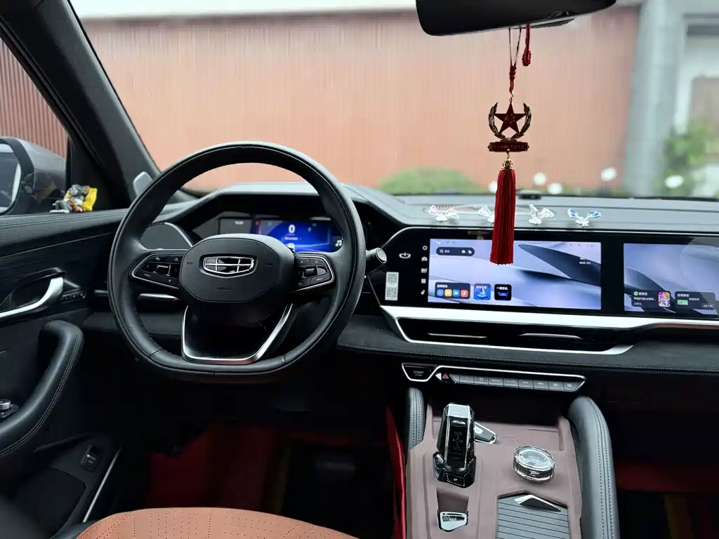 Geely Xingyue L — миниатюра 24