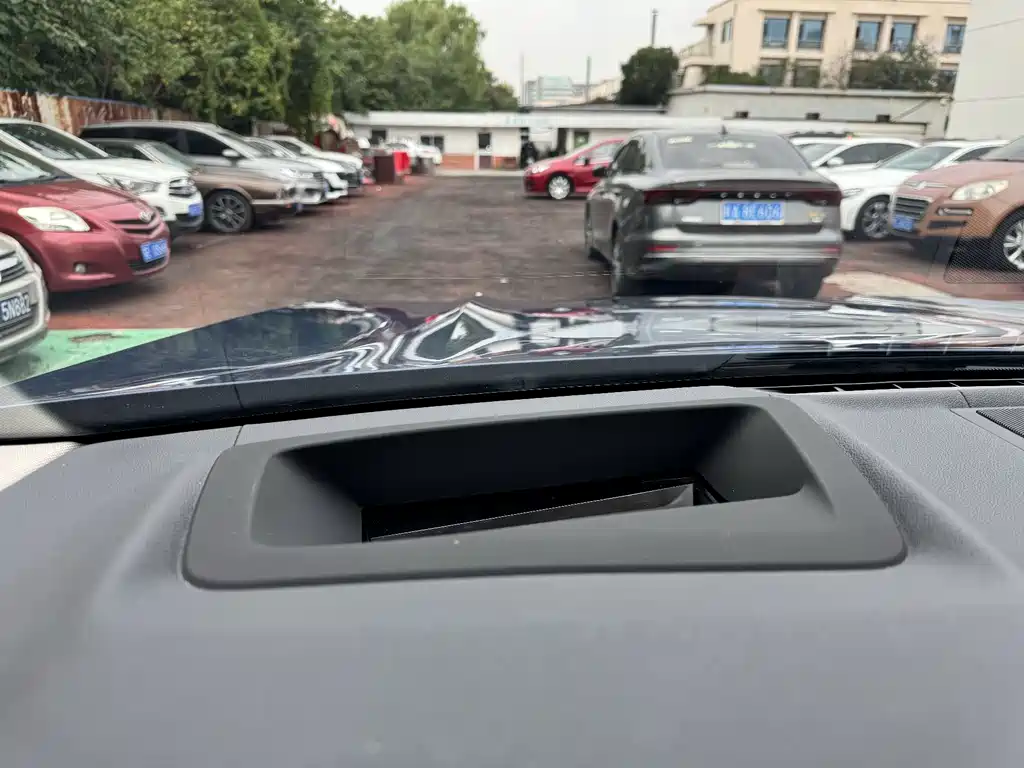 BMW X3 — миниатюра 8