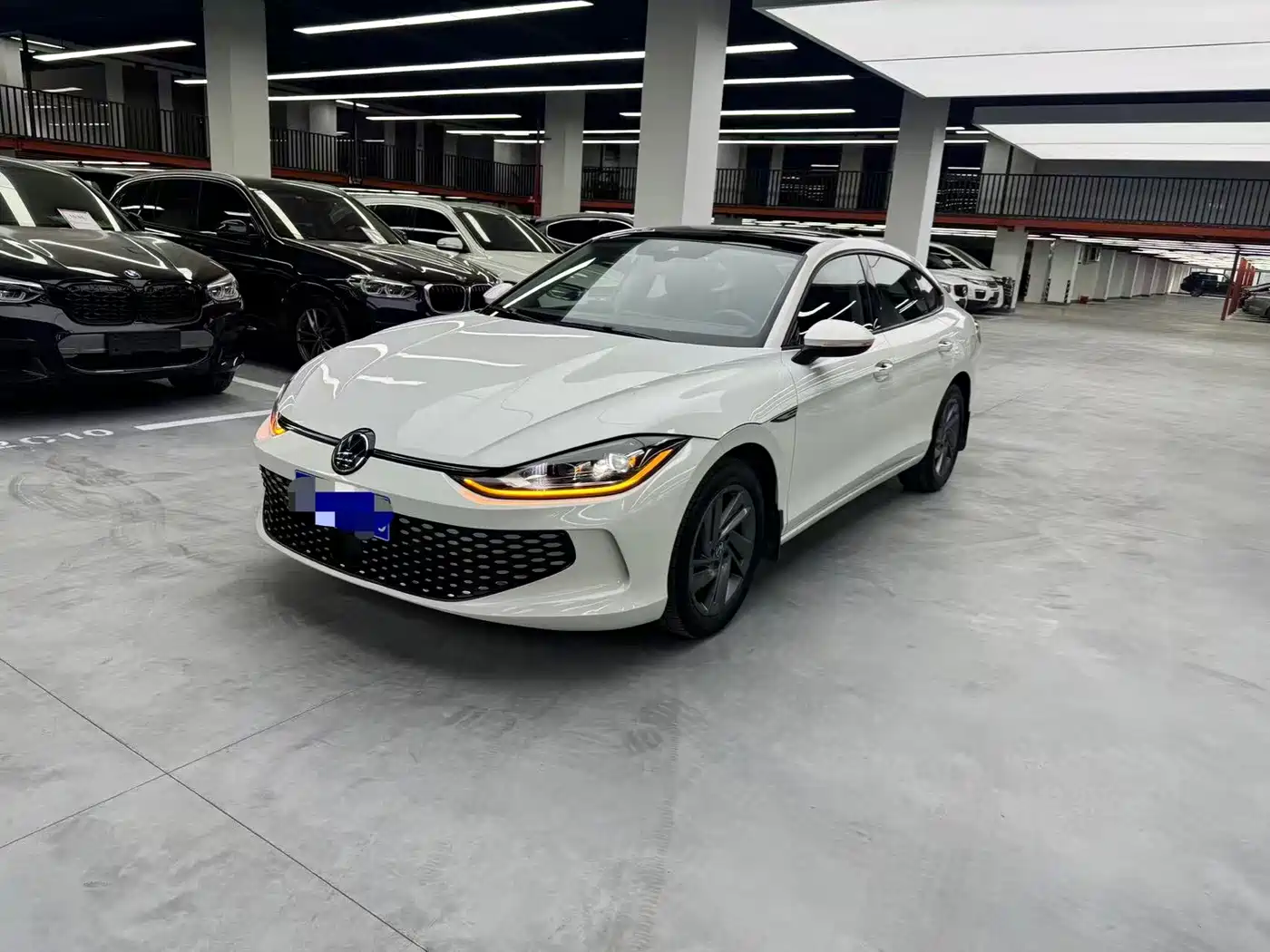 凌渡 2025款 凌渡L 280TSI DSG炫辣版 2024