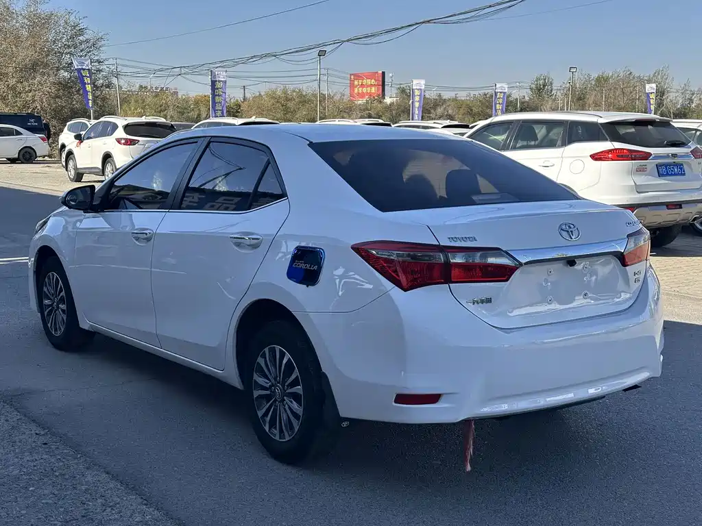 Toyota Corolla — миниатюра 9