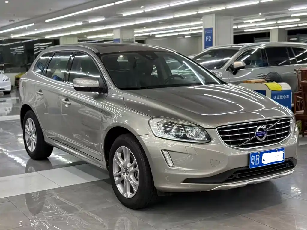 Volvo XC60 — миниатюра 2
