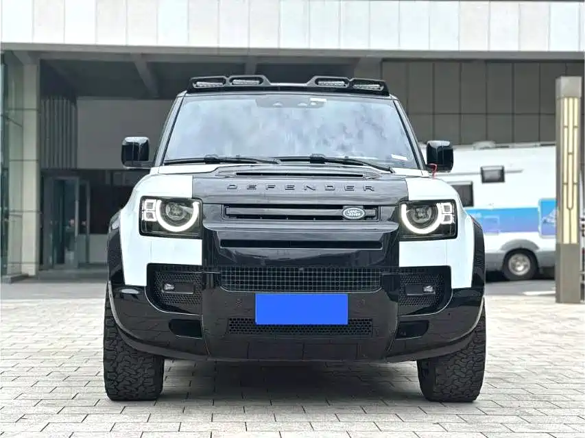 Land Rover Land Rover Defender 2022 90 2.0T P300