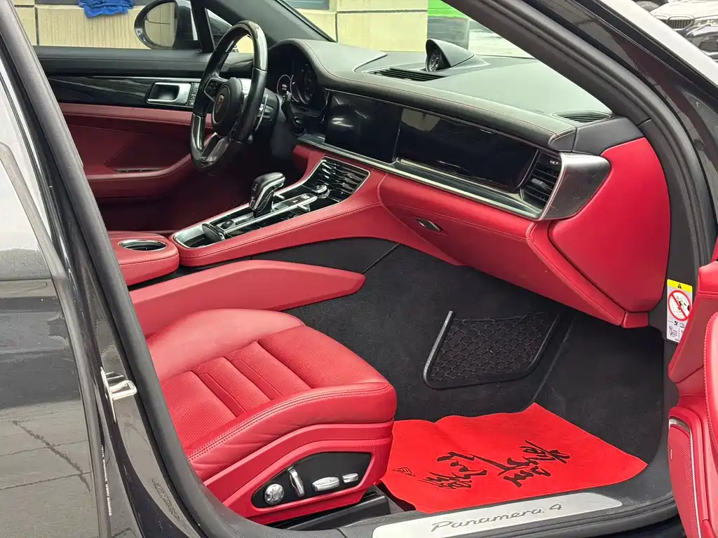 Porsche Panamera Hybrid — миниатюра 6