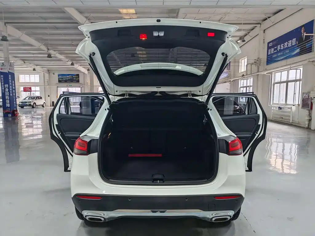 Mercedes-Benz GLA — миниатюра 16