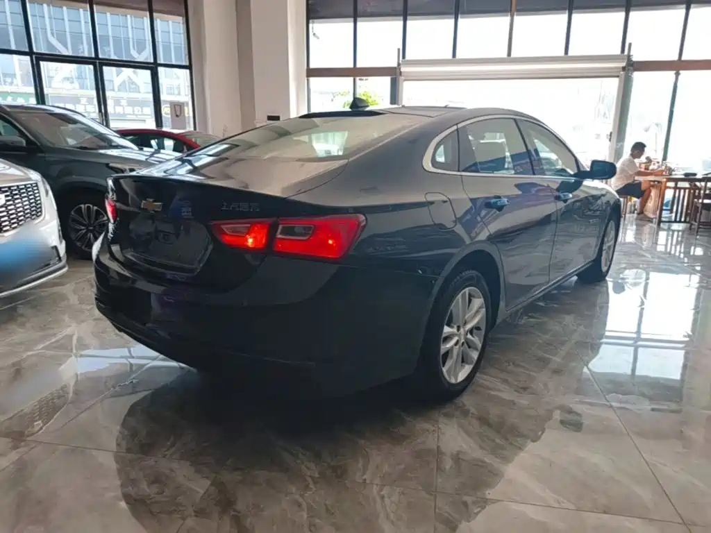 Chevrolet Malibu XL — миниатюра 7