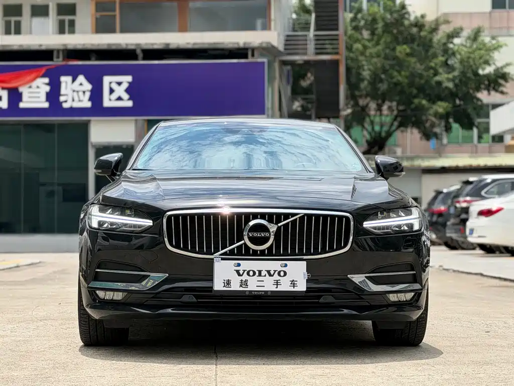 Volvo S90 2020 T5 Luxury