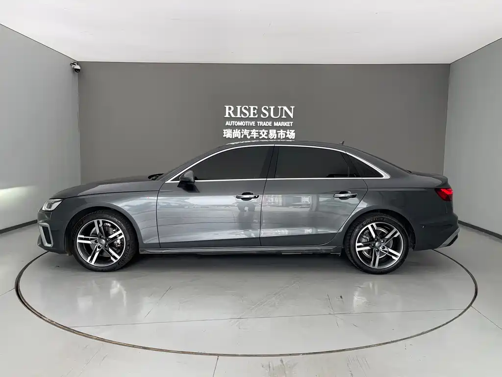 Audi A4L 2020 40 TFSI Luxury