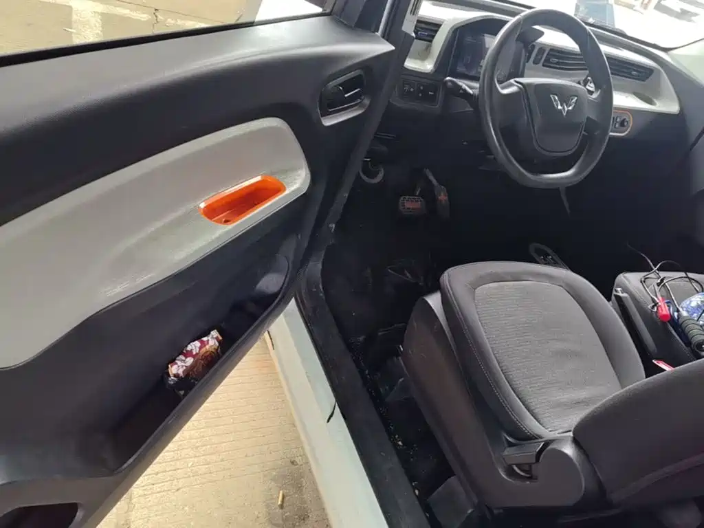 Wuling MINIEV — миниатюра 16