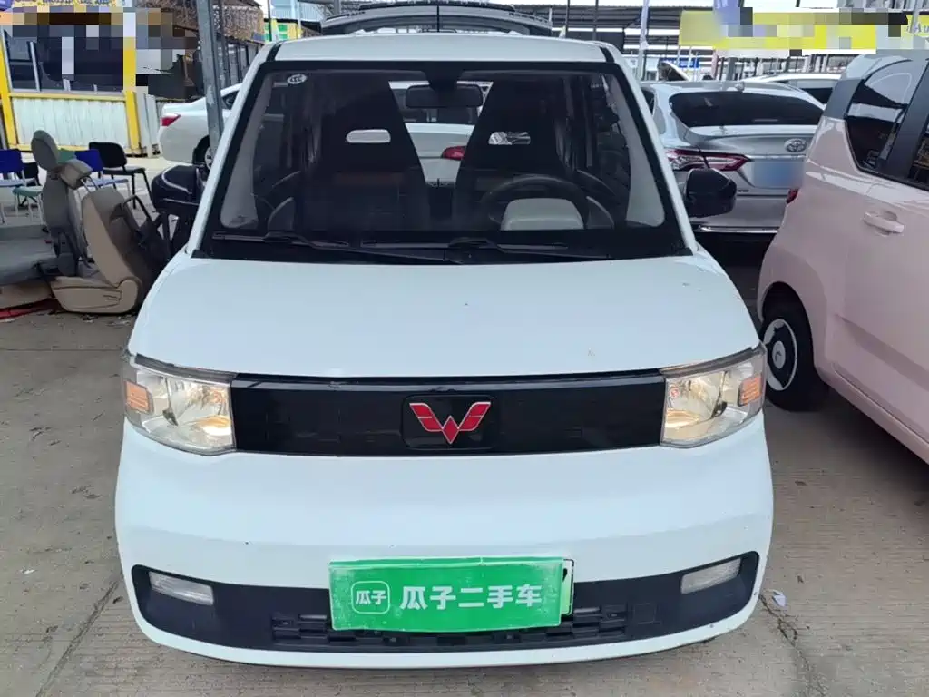 Wuling MINIEV — миниатюра 3