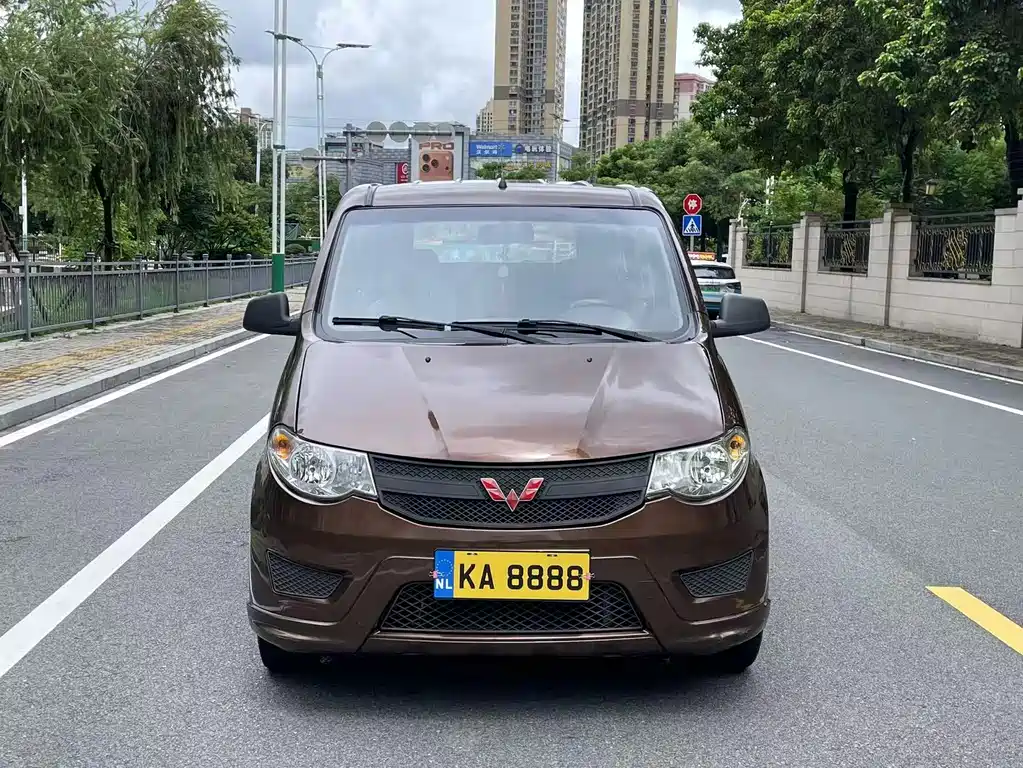 Wuling Hongguang — миниатюра 2