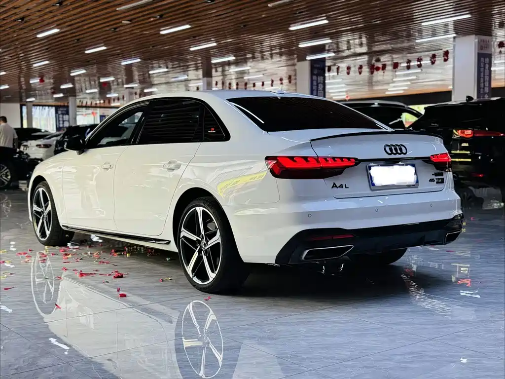 Audi A4L — миниатюра 16