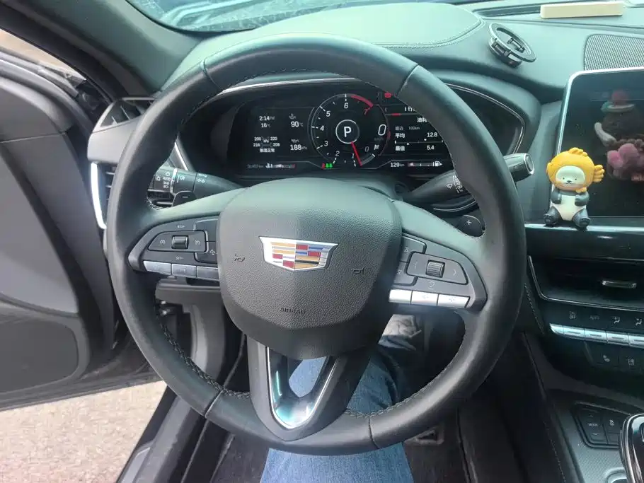 Cadillac CT5 — миниатюра 15