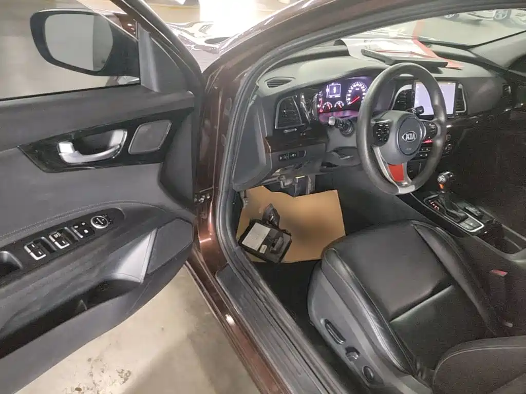 Kia K4 — миниатюра 16