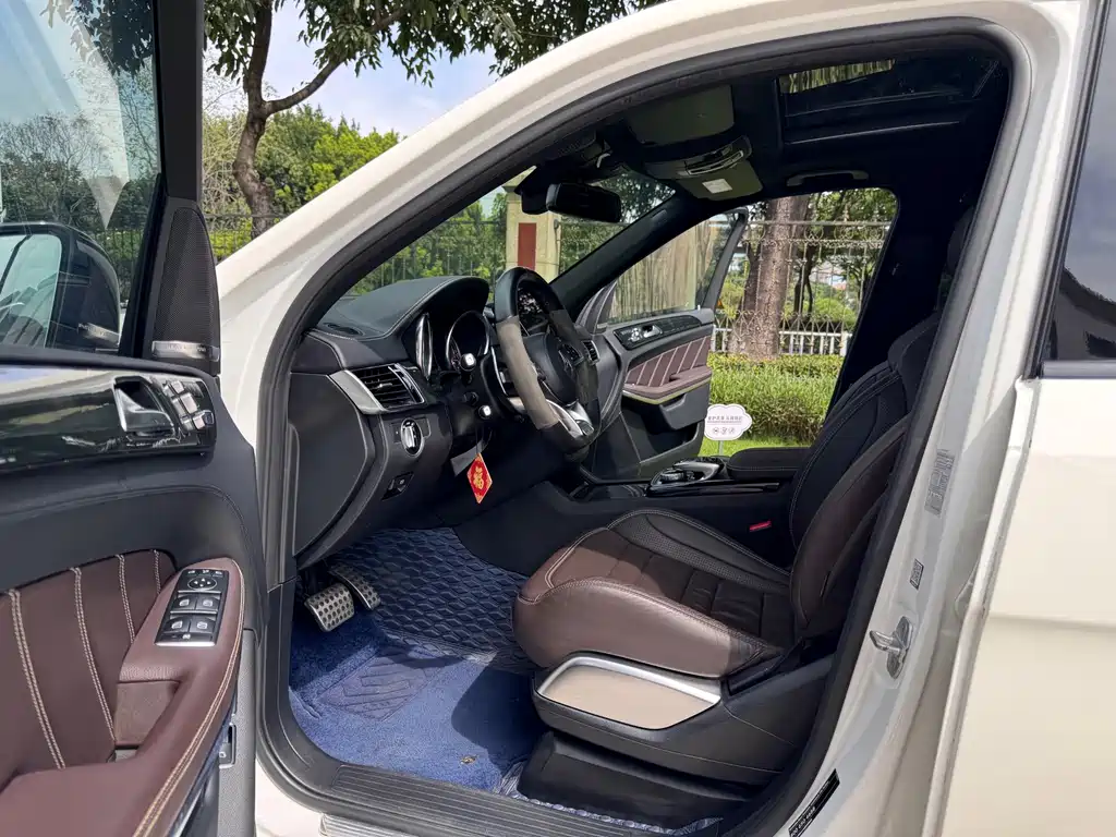 Mercedes-Benz GLS AMG — миниатюра 8