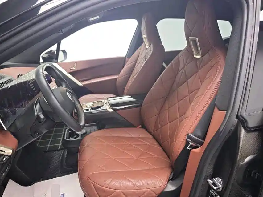 BMW iX — миниатюра 13