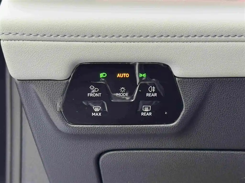 Volkswagen Teramont — миниатюра 18