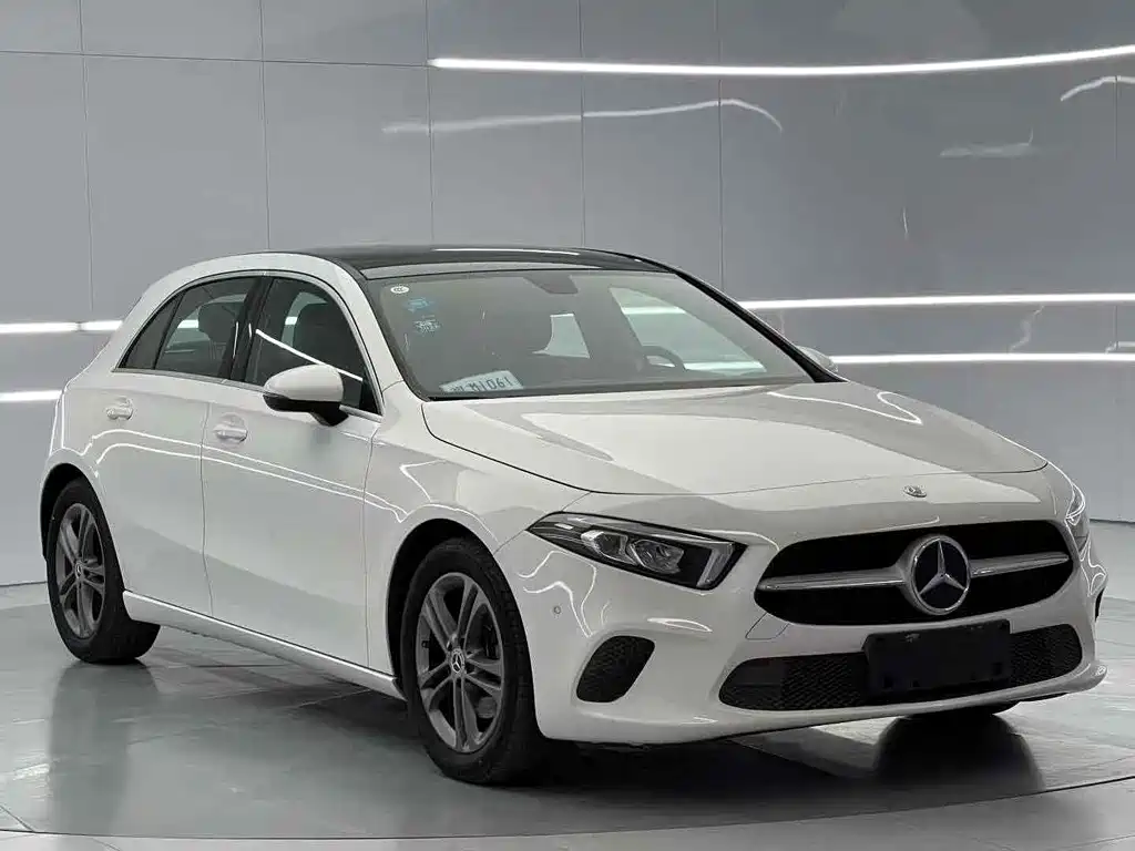 MERCEDES-BENZ A CLASS
