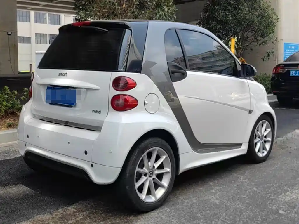 smart Smart Fortwo — миниатюра 12