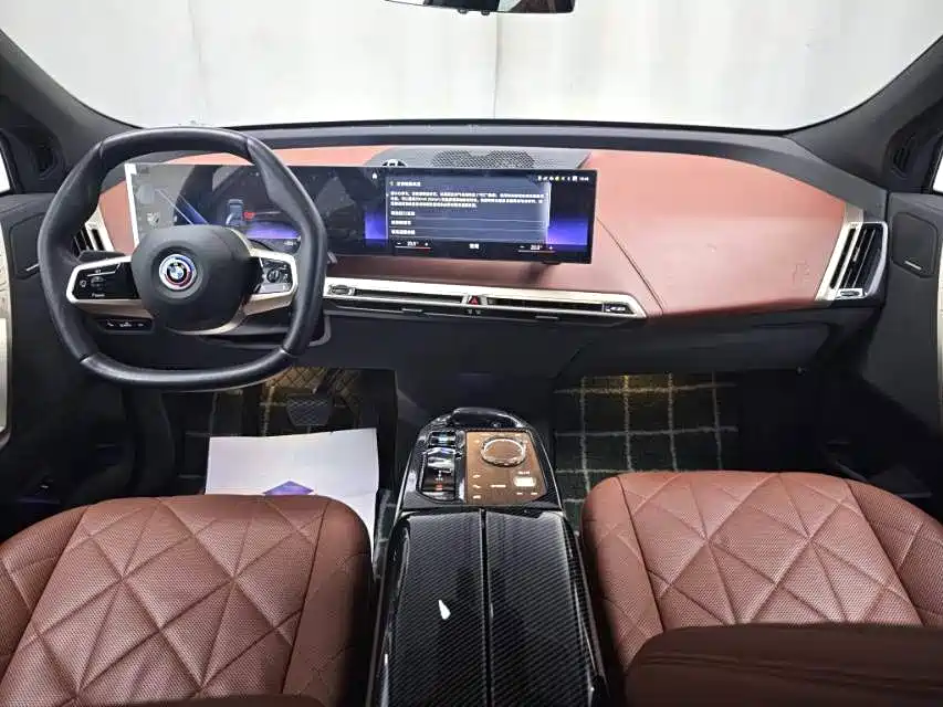 BMW iX — миниатюра 21