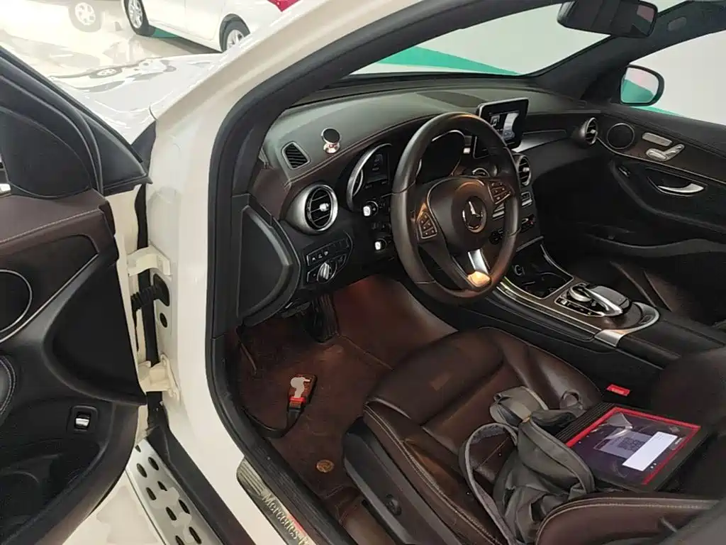 Mercedes-Benz GLC — миниатюра 16