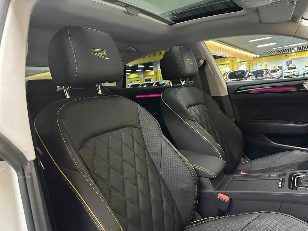 Volkswagen CC — миниатюра 11