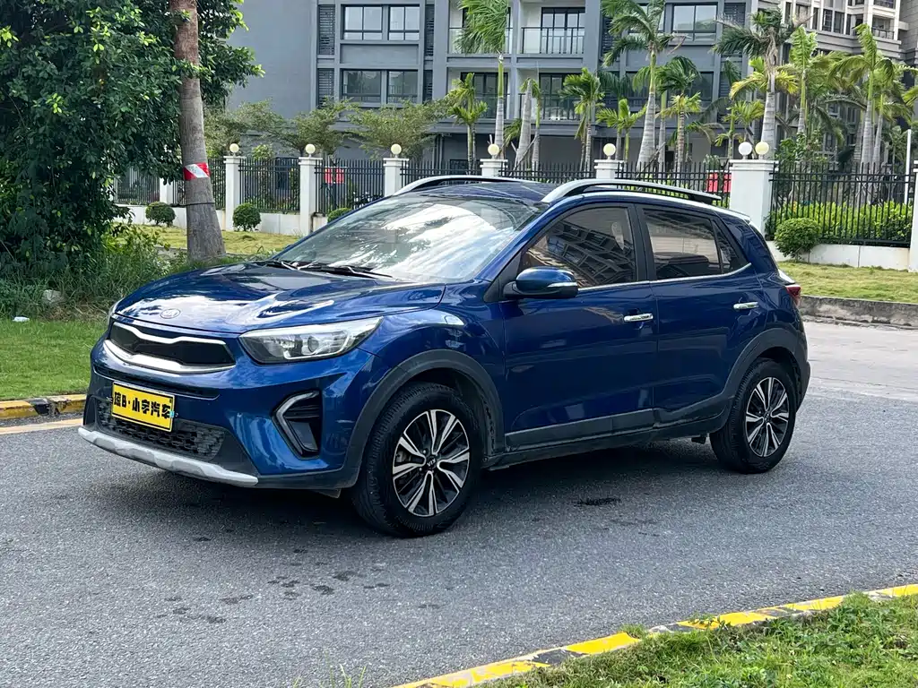 2021 Kia Stonic - zdjęcie 1 z 9