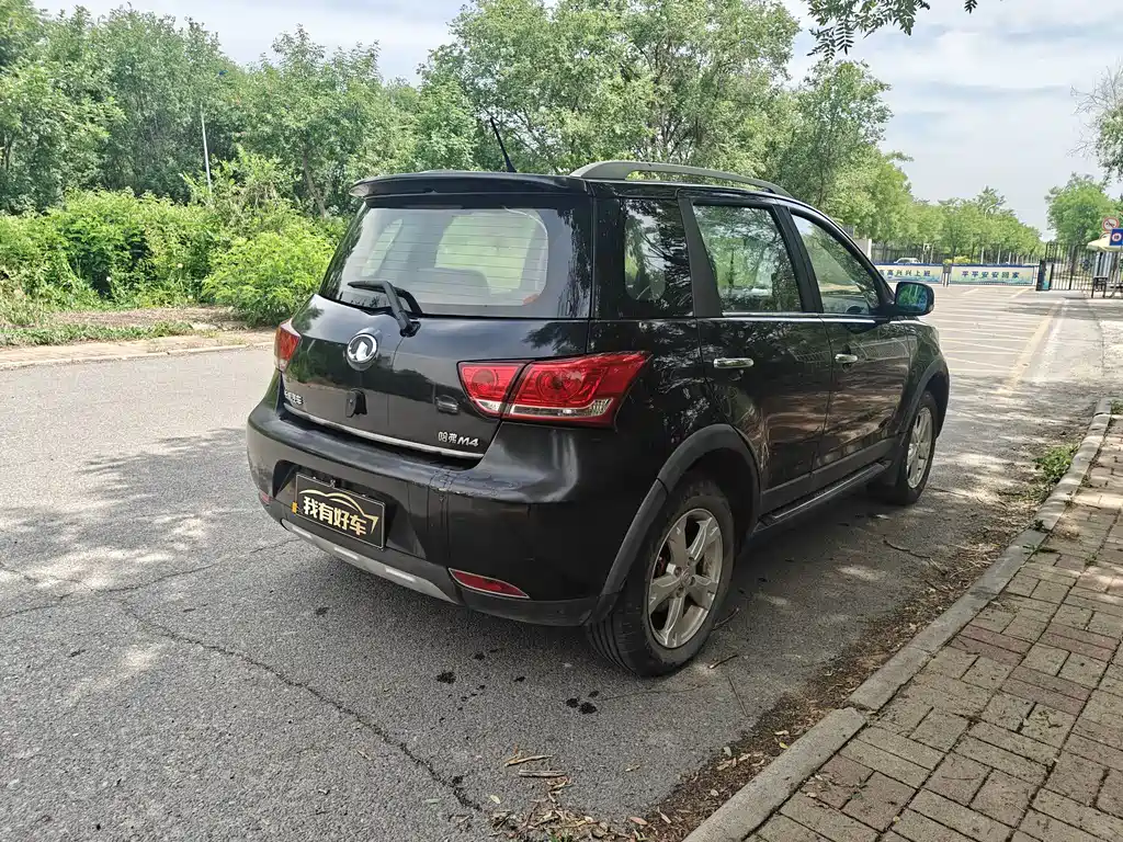 Great Wall M4 2012 1.5L MT Comfort