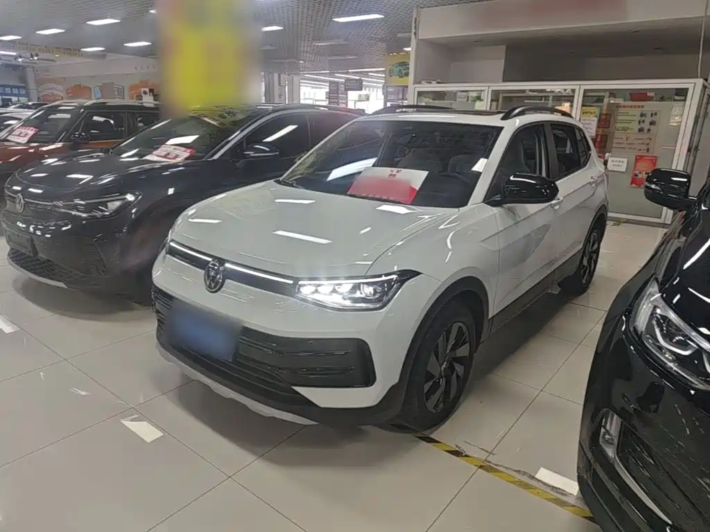 Volkswagen Tharu