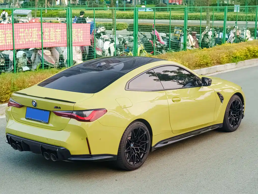 BMW M4 — миниатюра 4