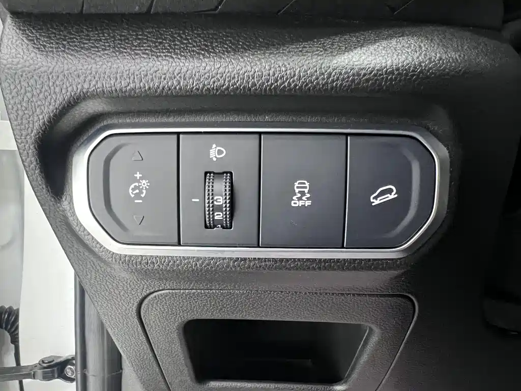 Haval Chitu — миниатюра 8
