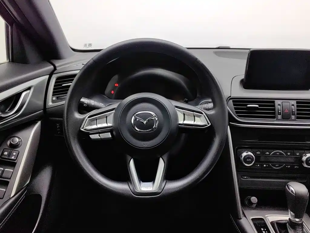 Mazda CX-4 — миниатюра 11