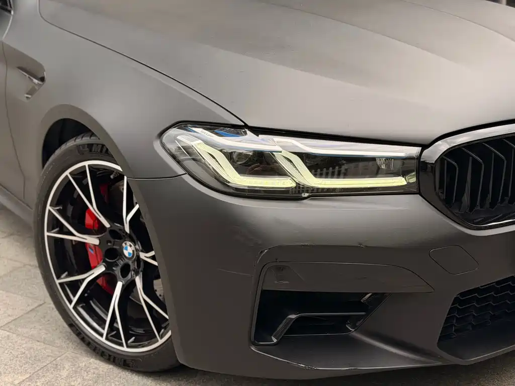 BMW M5 — миниатюра 11