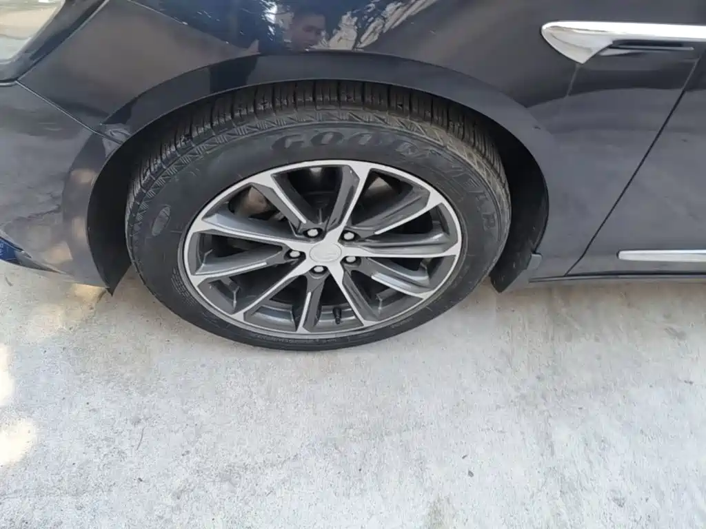 Buick LaCrosse — миниатюра 23
