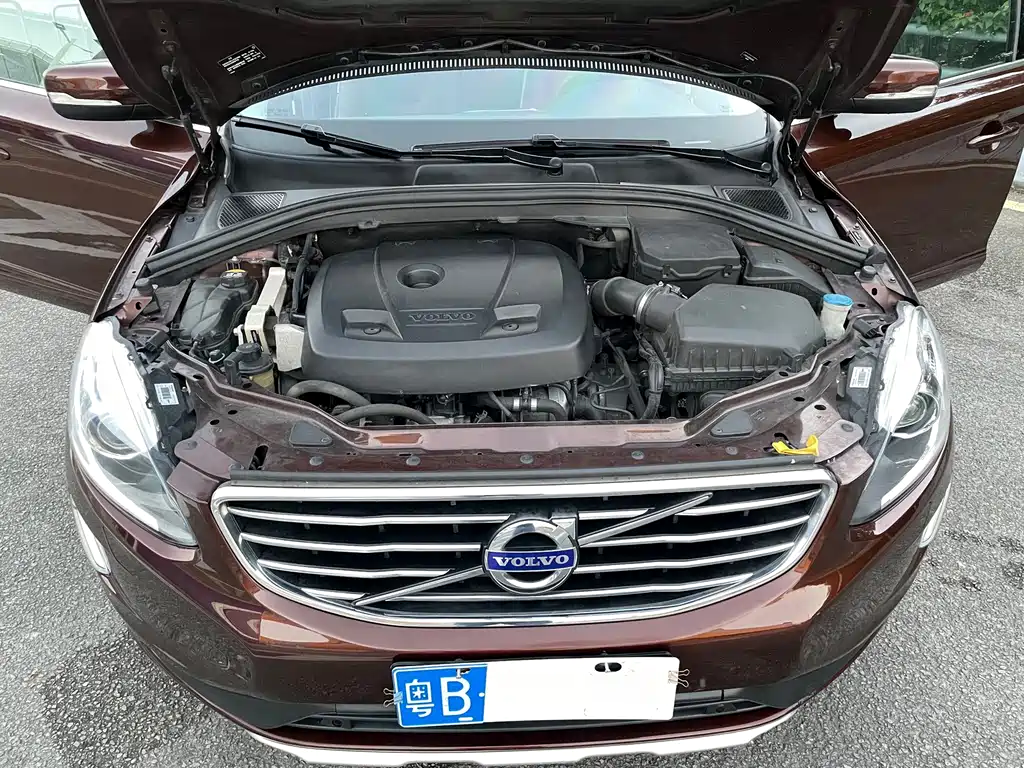 Volvo XC60 — миниатюра 6