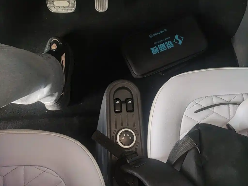 Wuling MINIEV — миниатюра 14