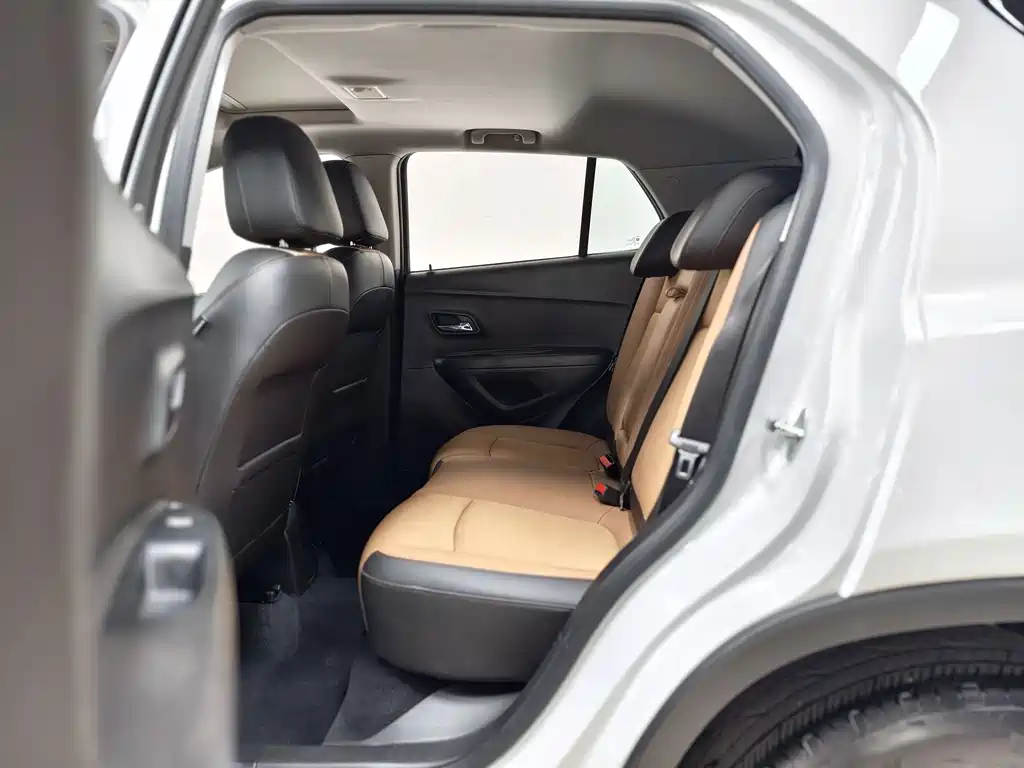 Chevrolet Trax — миниатюра 6