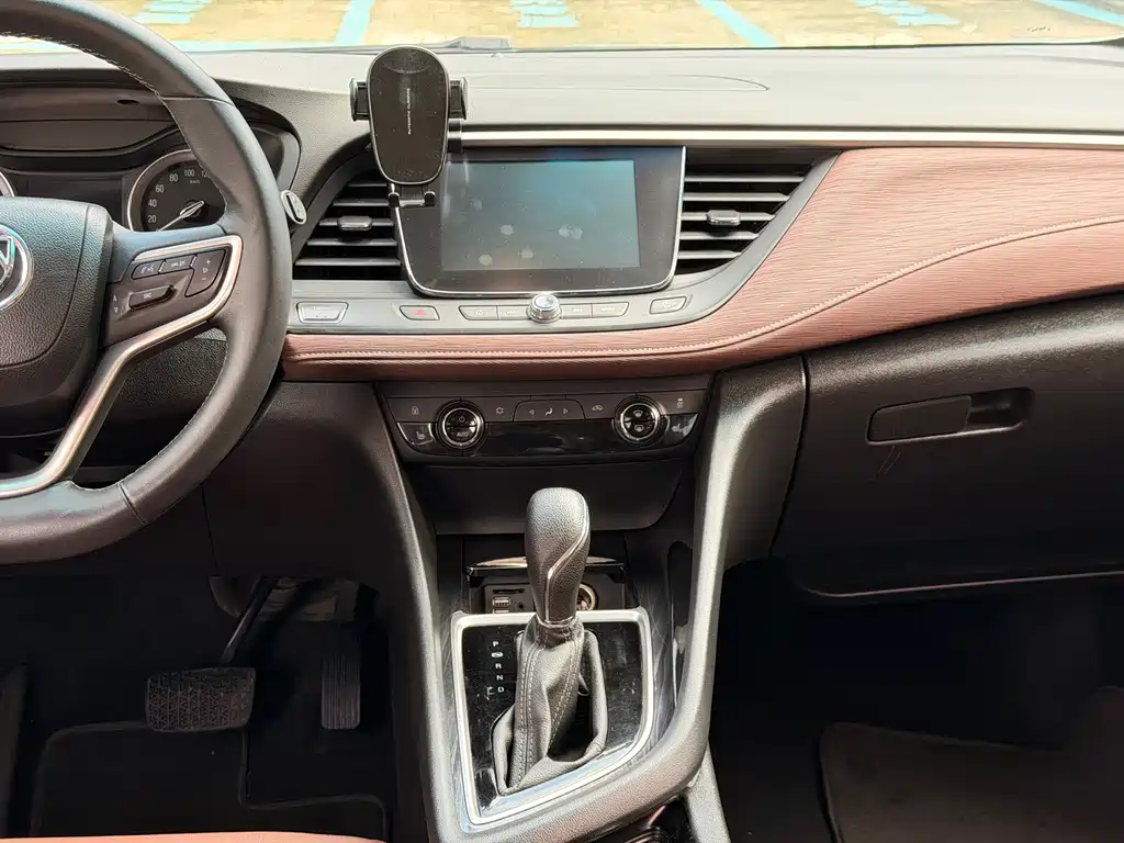 Buick GL6 — миниатюра 9