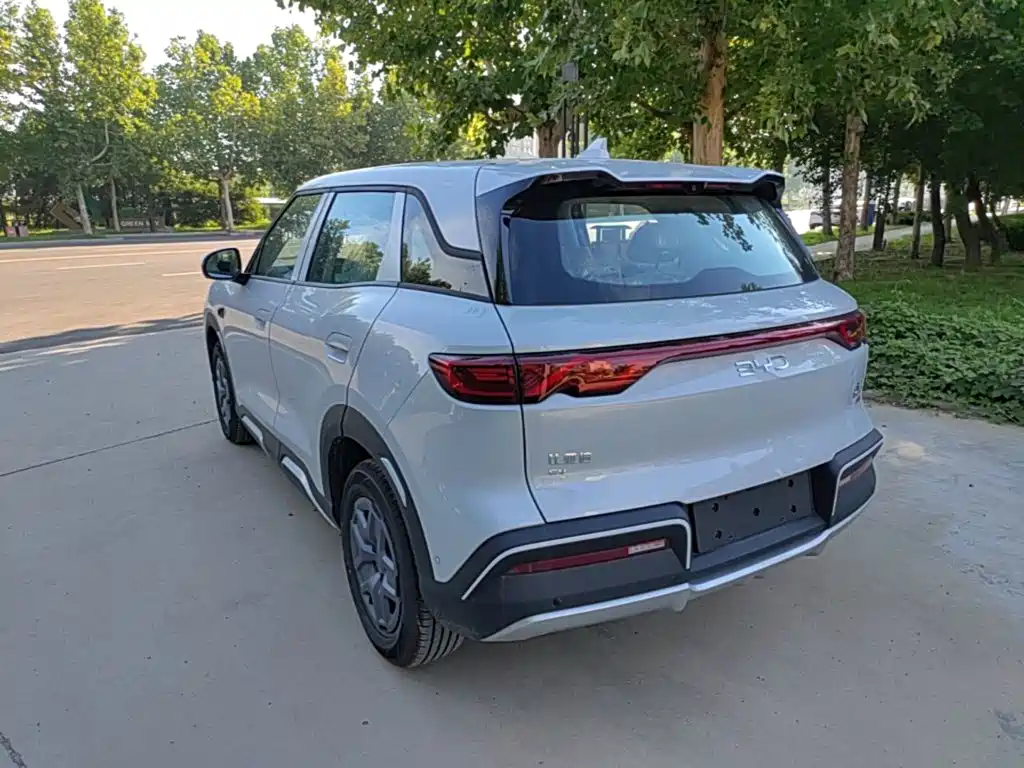 BYD Yuan UP — миниатюра 5