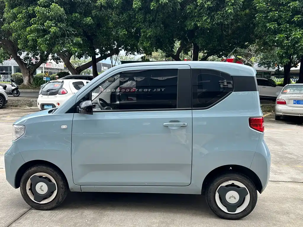 Wuling MINIEV — миниатюра 8