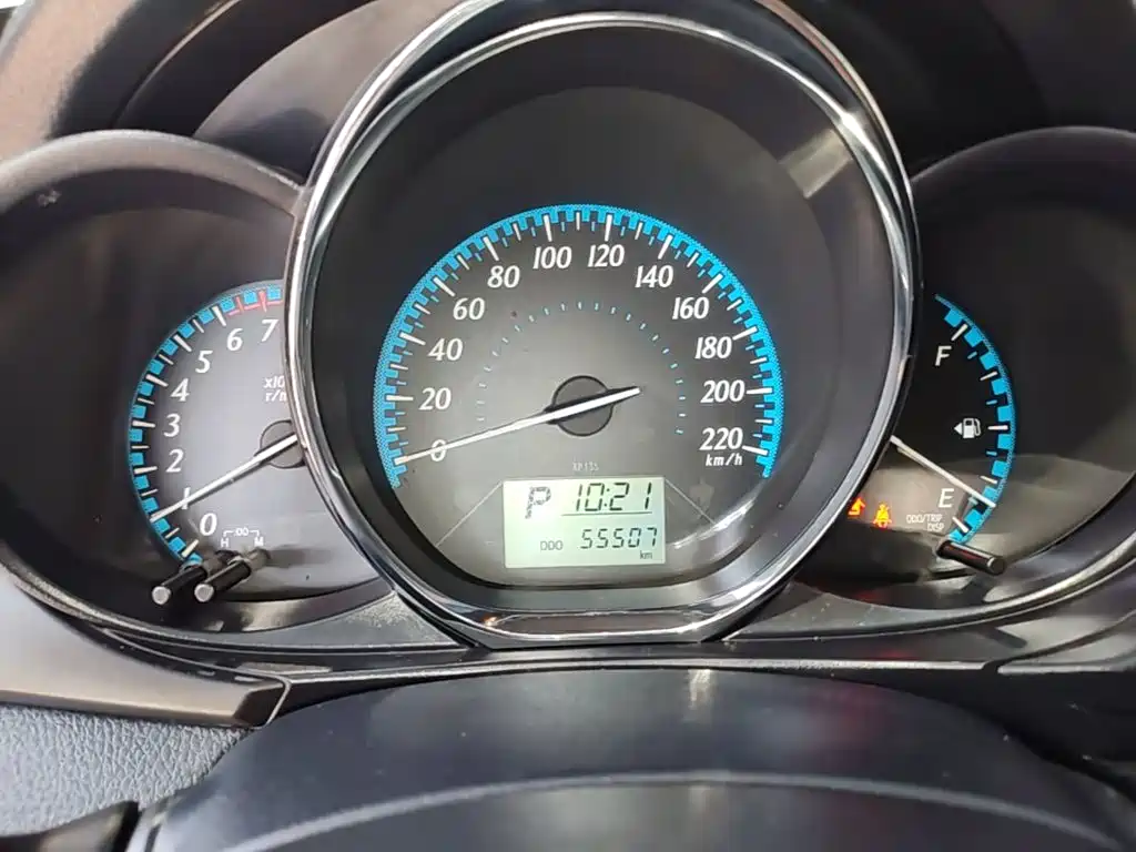 Toyota Yaris L — миниатюра 12