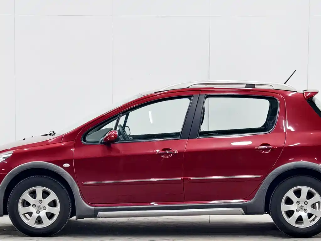 Peugeot 307 2012 1.6L AT CROSS