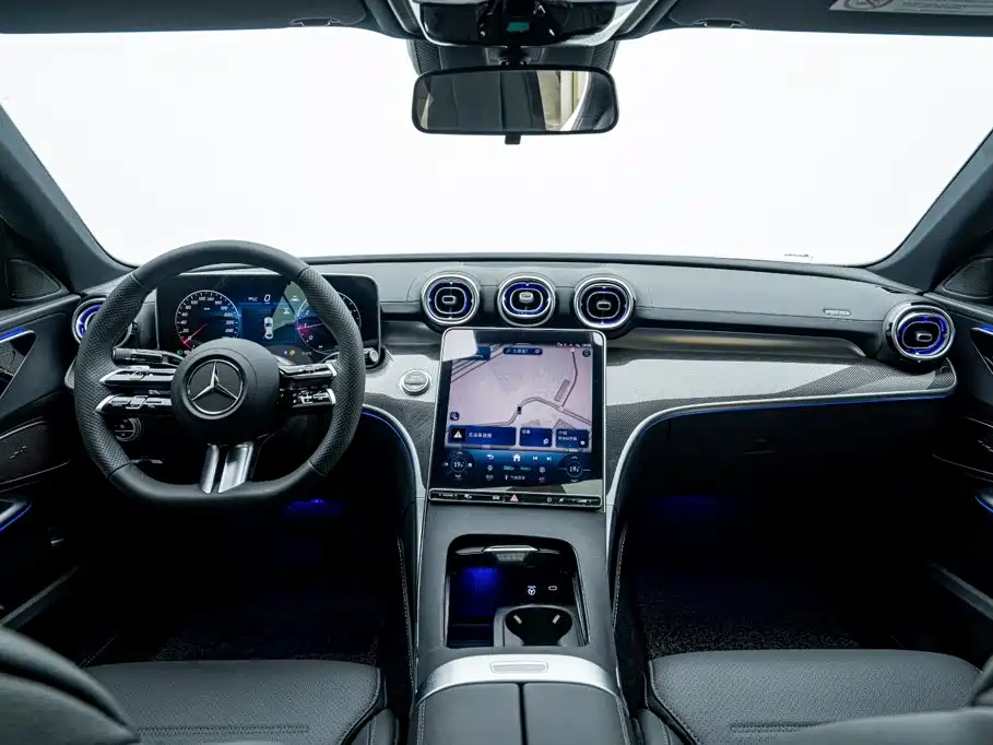 Mercedes-Benz C-Class — миниатюра 19